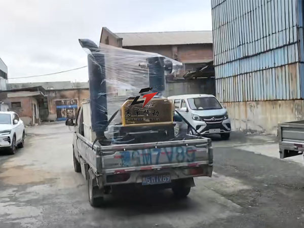 山西王老板再次訂購的羅茨風(fēng)機(jī)真空上料機(jī)已發(fā)貨